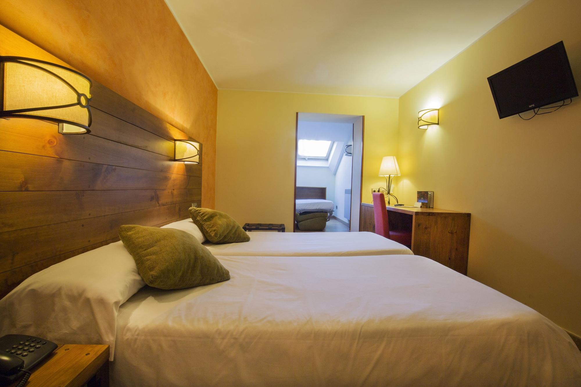 Hotel Magic Pas Pas De La Casa Kültér fotó