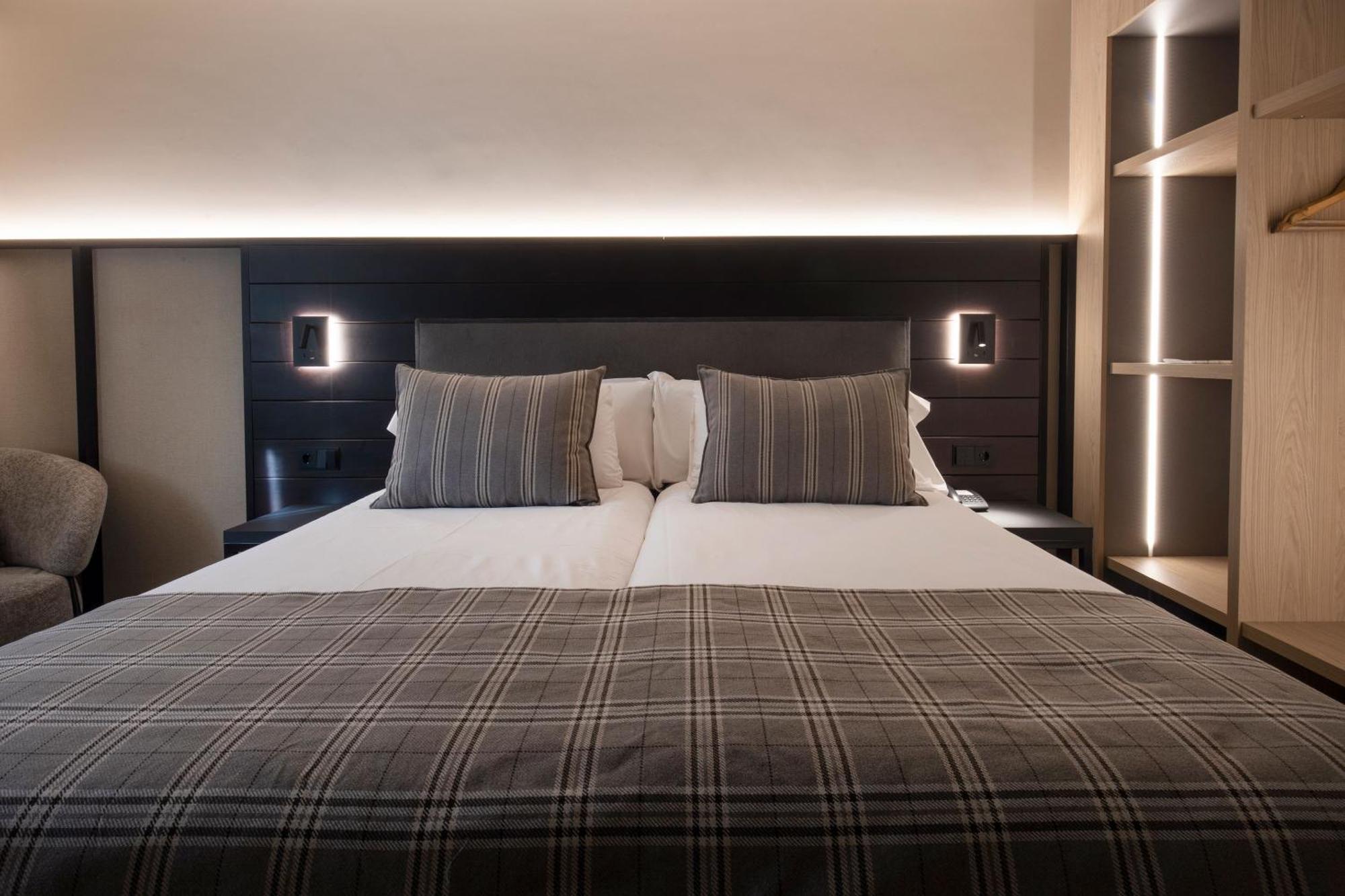 Hotel Magic Pas Pas De La Casa Kültér fotó