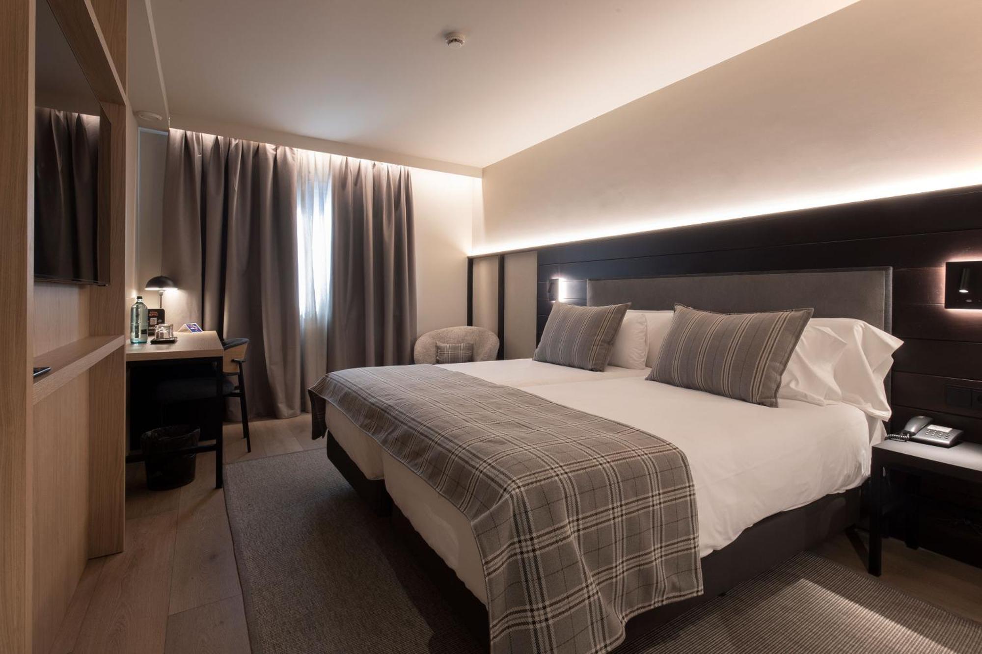 Hotel Magic Pas Pas De La Casa Kültér fotó