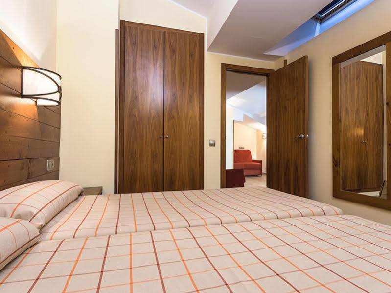 Hotel Magic Pas Pas De La Casa Kültér fotó