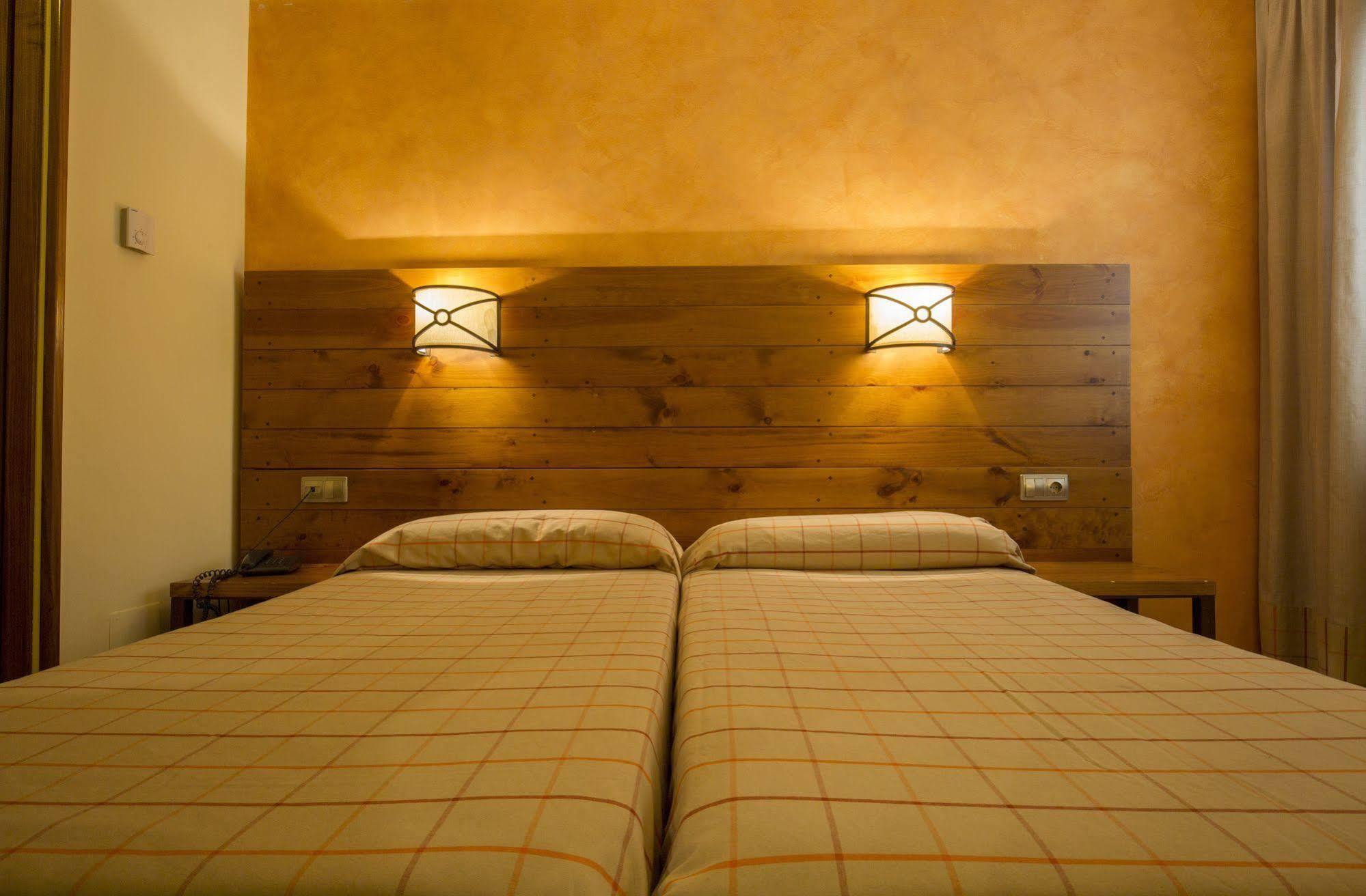 Hotel Magic Pas Pas De La Casa Kültér fotó
